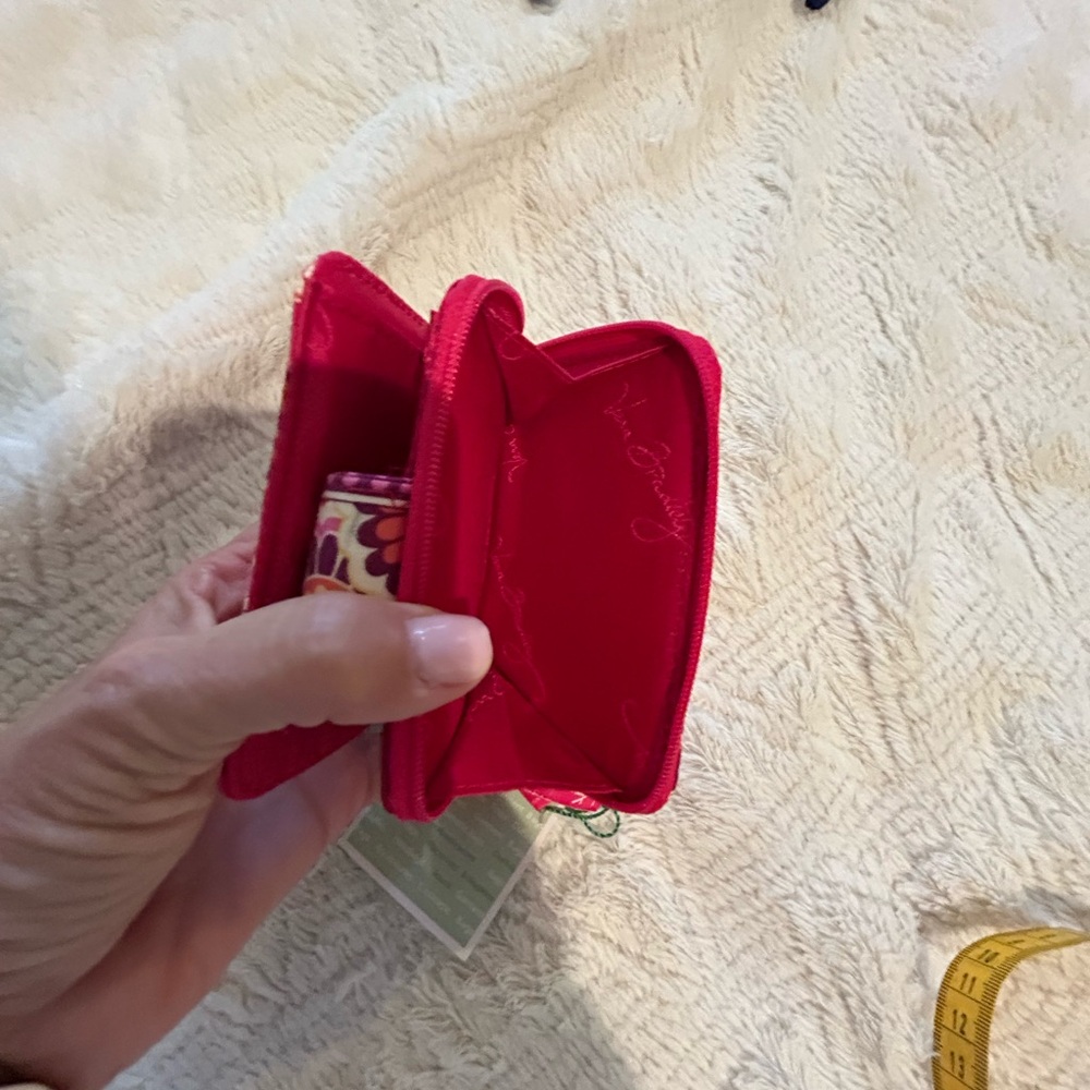 Small Vera Bradley wallet - Picture 7 of 7